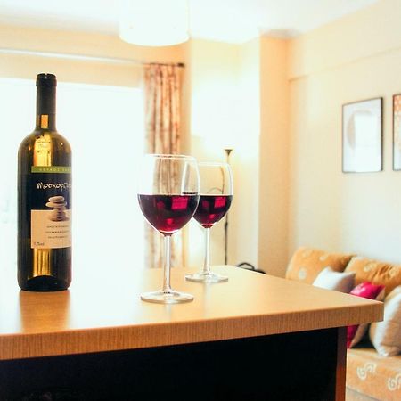 Charming Apartment Near Athens Center And The Sea Zewnętrze zdjęcie